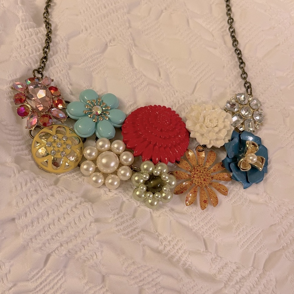 Retired Plunder necklace from very first catalog